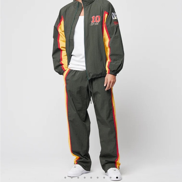 Live Fast Die Young Westend Trackpants - Picture 13 of 14